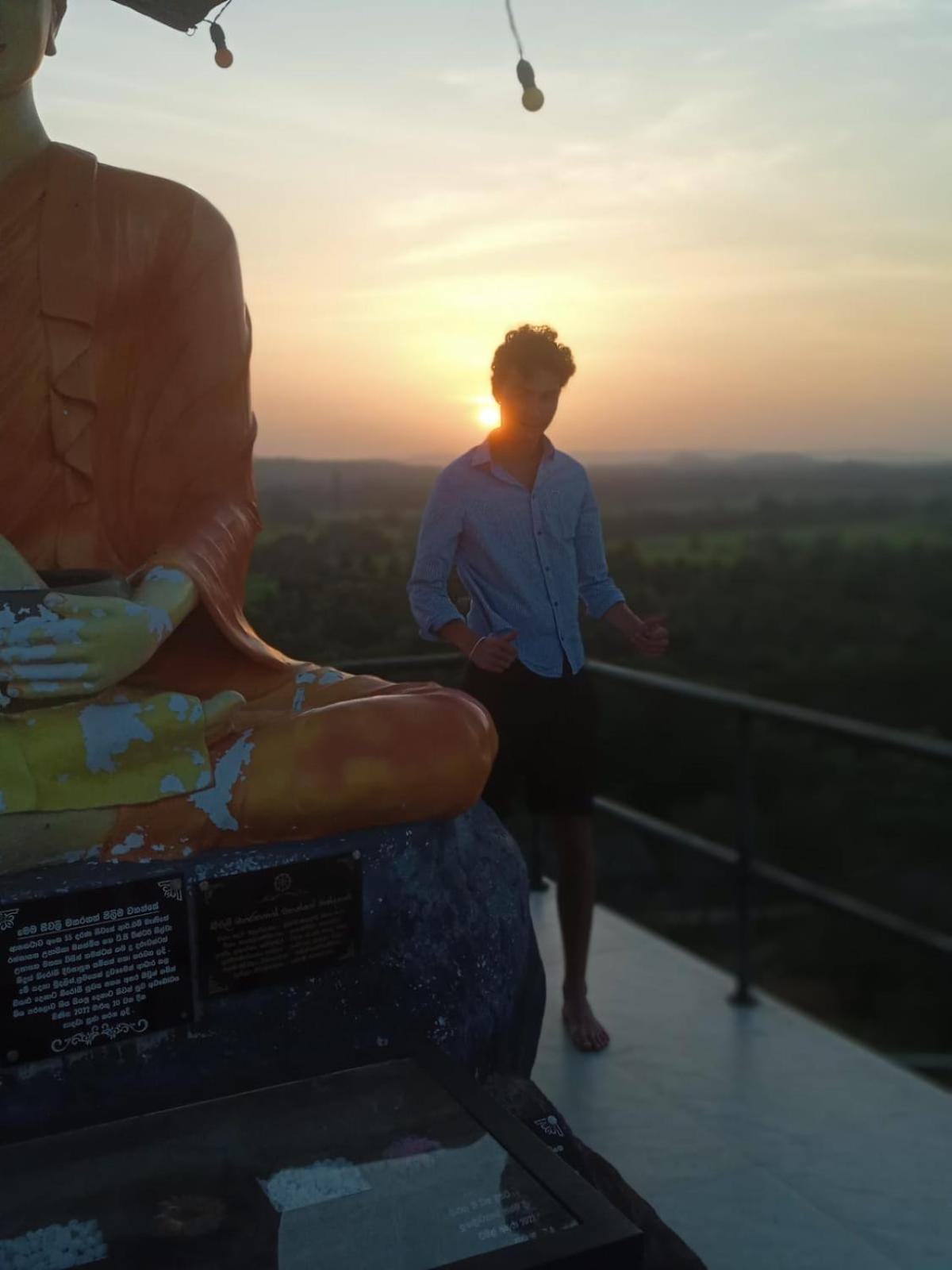 New Rasi Guest House ดัมบูลลา ภายนอก รูปภาพ