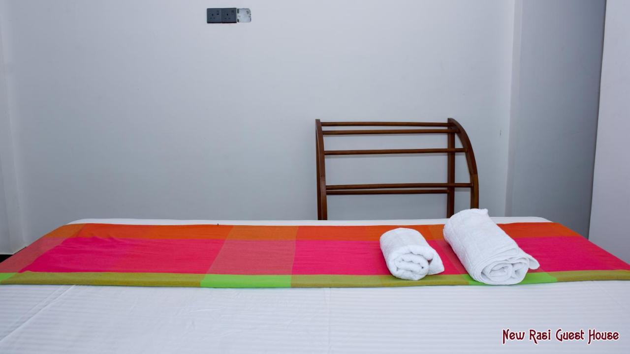 New Rasi Guest House ดัมบูลลา ภายนอก รูปภาพ