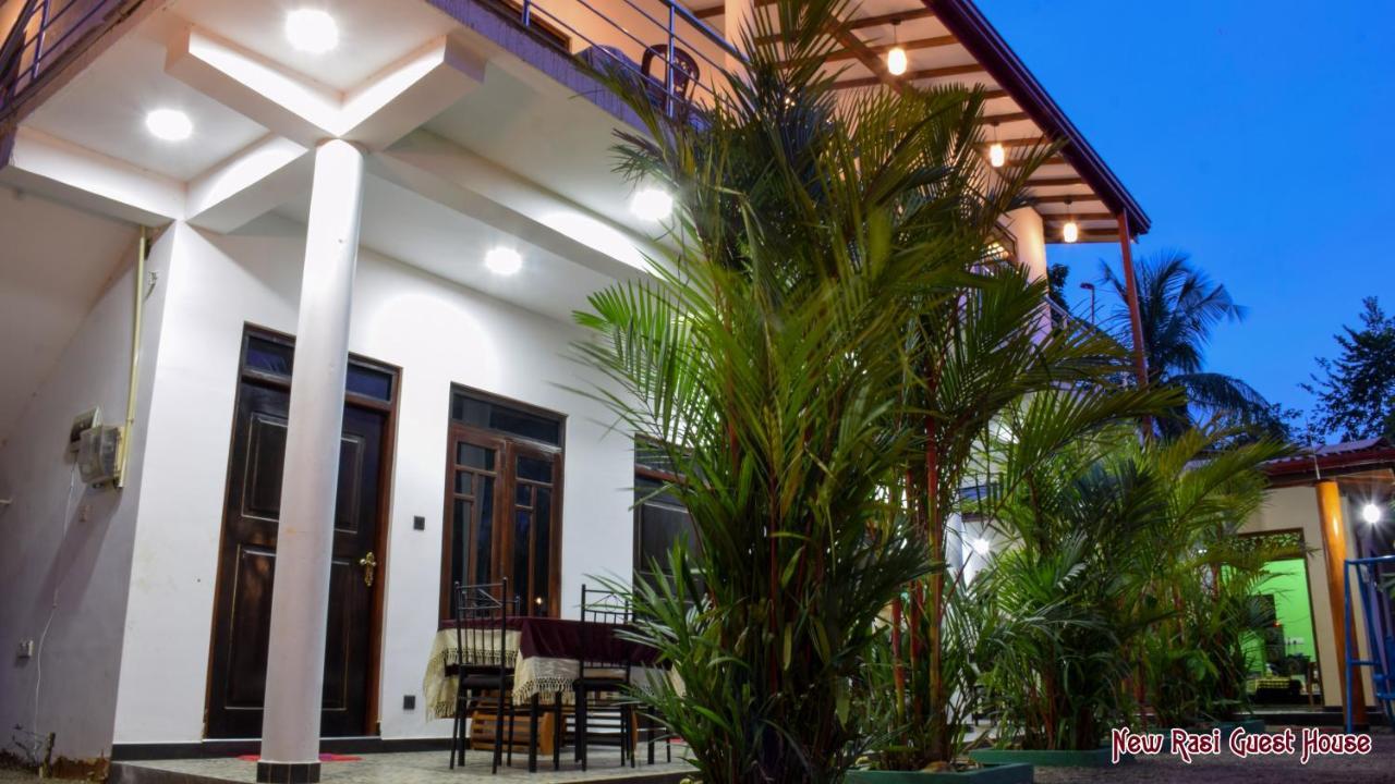 New Rasi Guest House ดัมบูลลา ภายนอก รูปภาพ